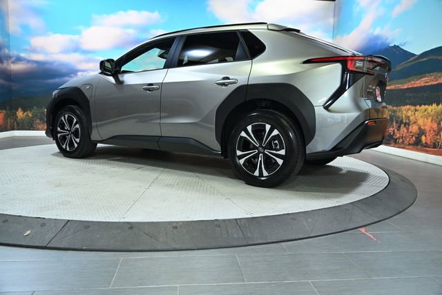 Used 2025 Subaru Solterra Premium image 6