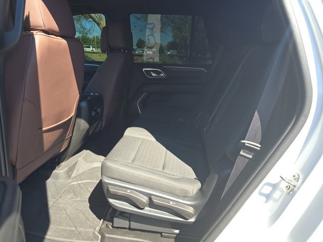Used 2023 Chevrolet Tahoe LS AWD/4WD image 3
