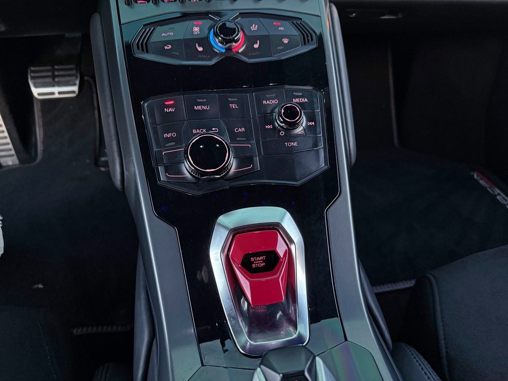 Used 2015 Lamborghini Huracan LP 610-4 image 17