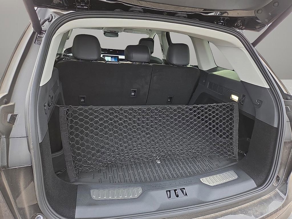New 2026 Lincoln Nautilus Reserve AWD/4WD image 8