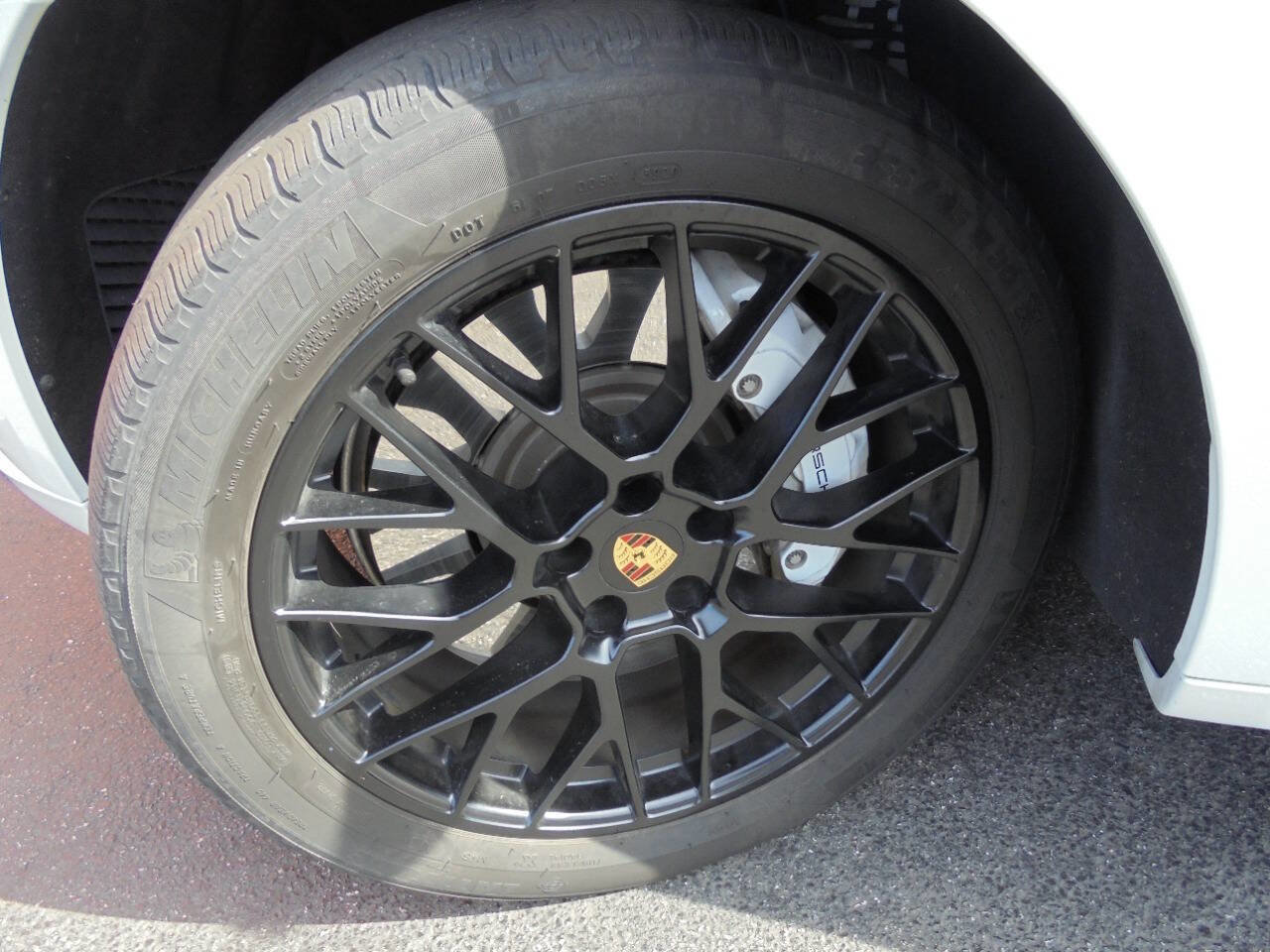 Used 2021 Porsche Macan GTS image 26