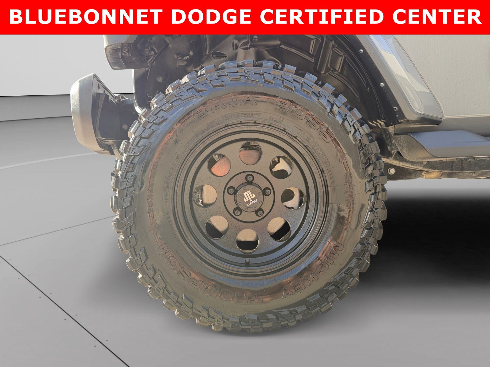 Used 2022 Jeep Gladiator Sport AWD/4WD image 9