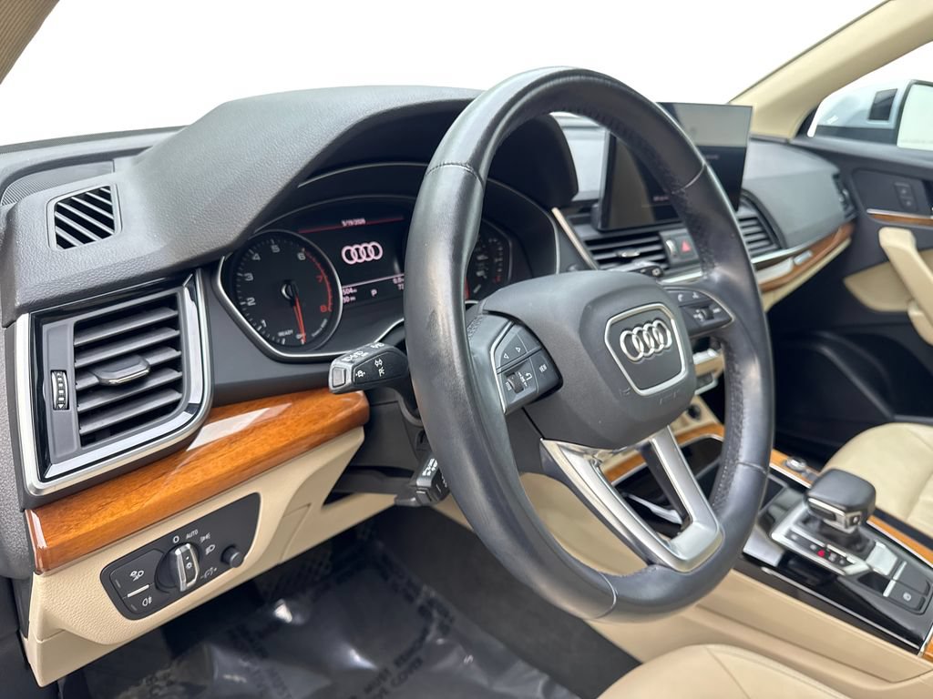 Used 2023 Audi Q5 2.0T Premium w/ Convenience Package AWD/4WD image 51