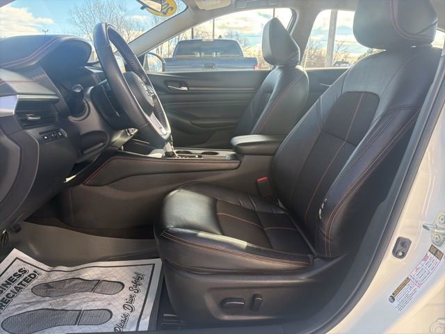 Used 2022 Nissan Altima 2.5 SR image 17