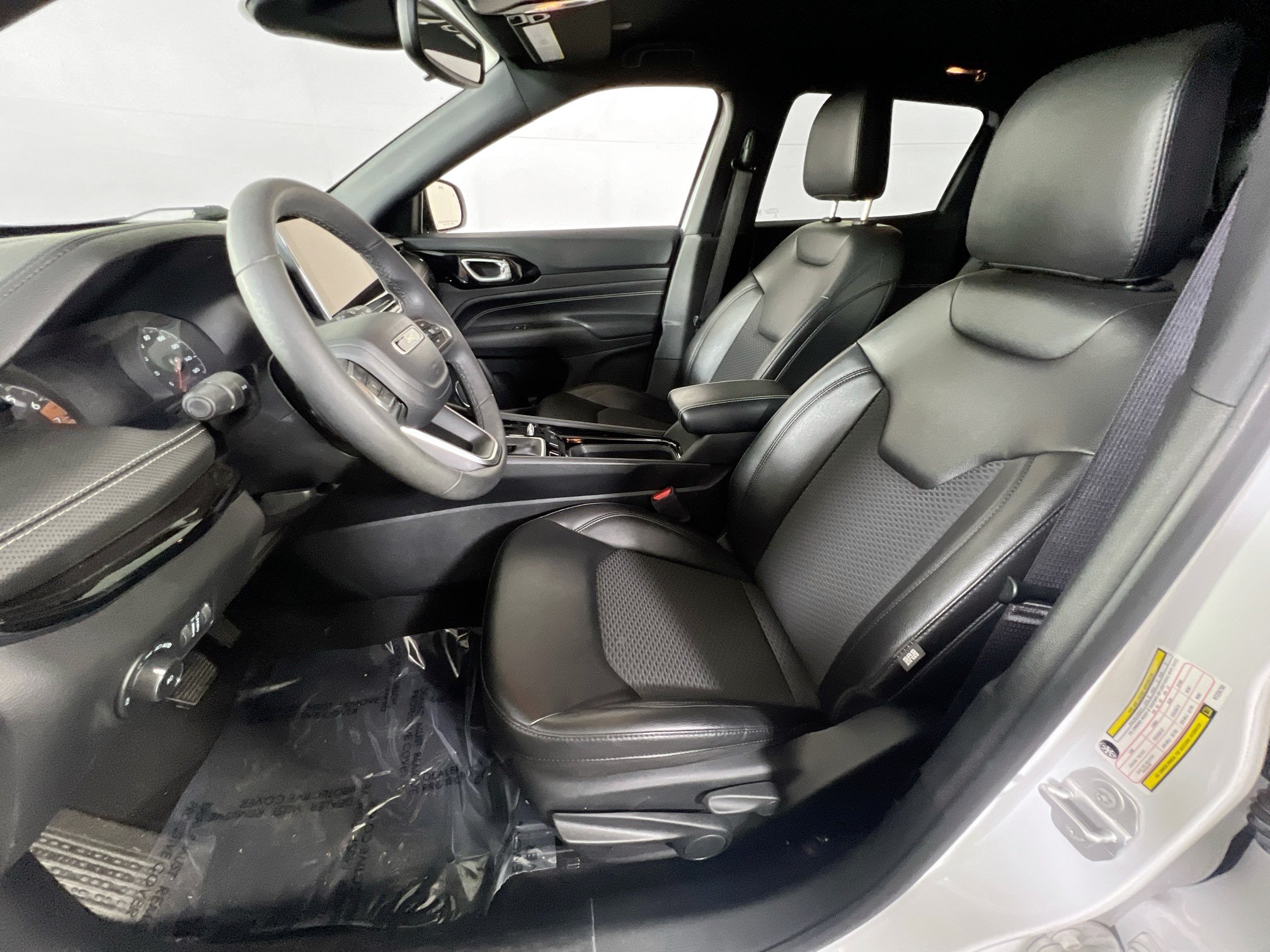 Used 2022 Jeep Compass Latitude AWD/4WD image 19