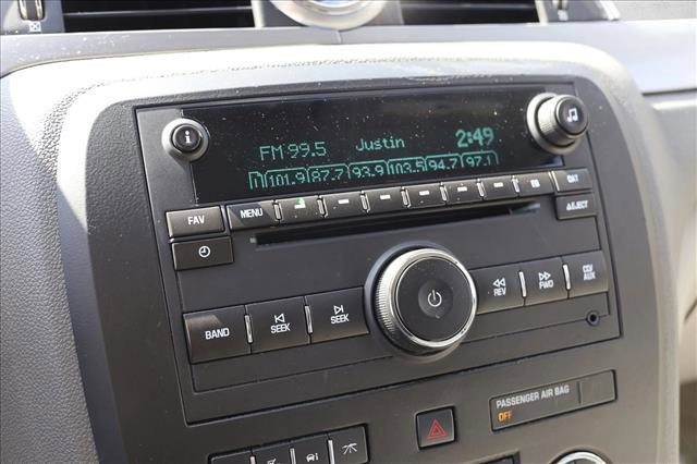 Used 2011 Buick Enclave CXL image 17