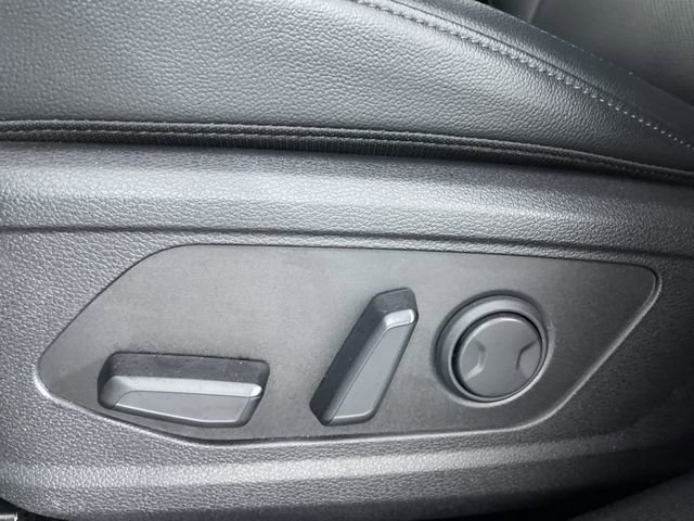 Used 2025 Kia Sportage EX image 33