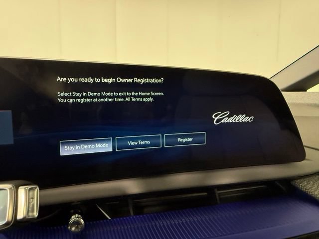 New 2026 Cadillac Optiq Sport 1 w/ LPO, ONYX Package AWD/4WD image 19