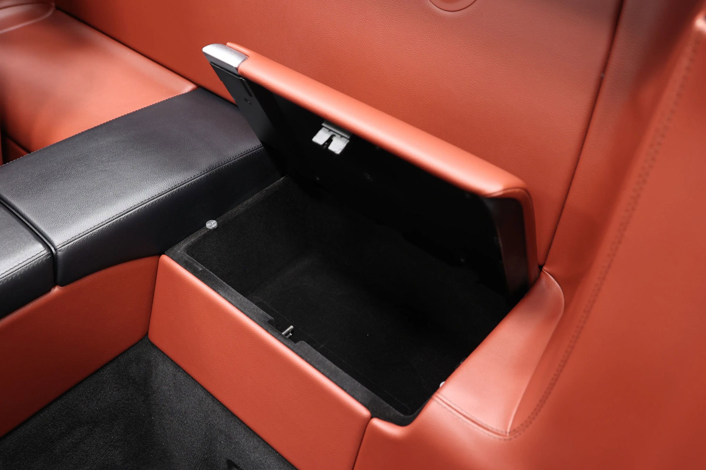 Used 2012 Mercedes-Benz SL 63 AMG image 44