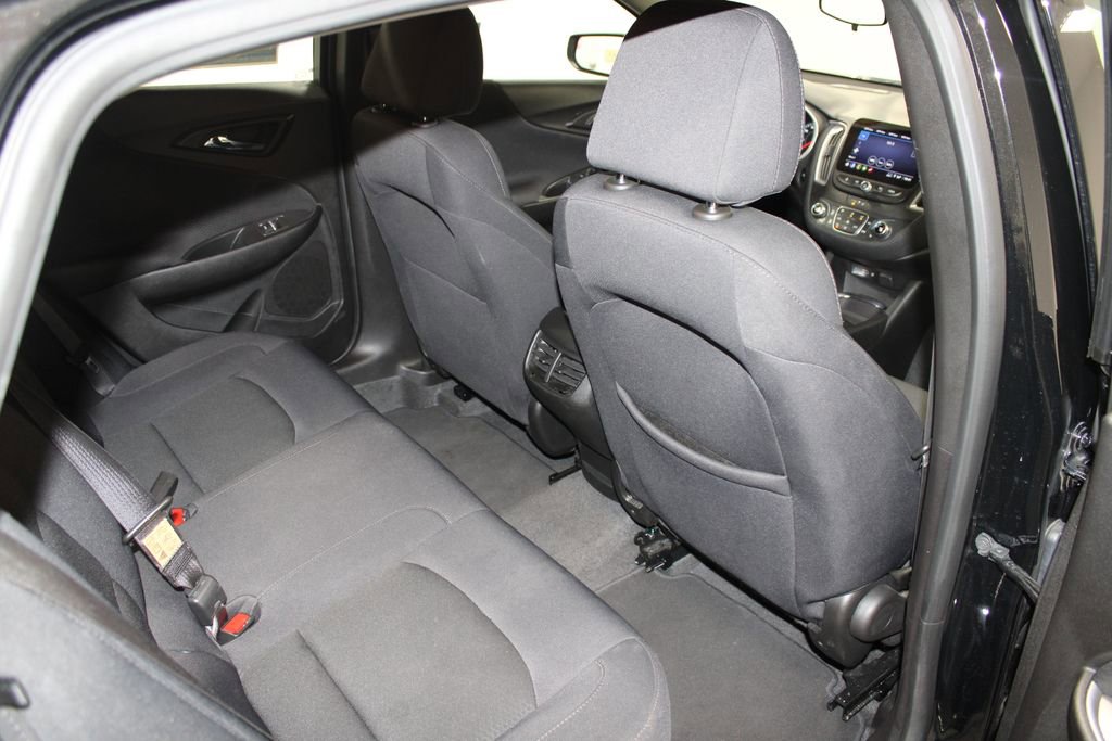 Used 2024 Chevrolet Malibu LT image 29