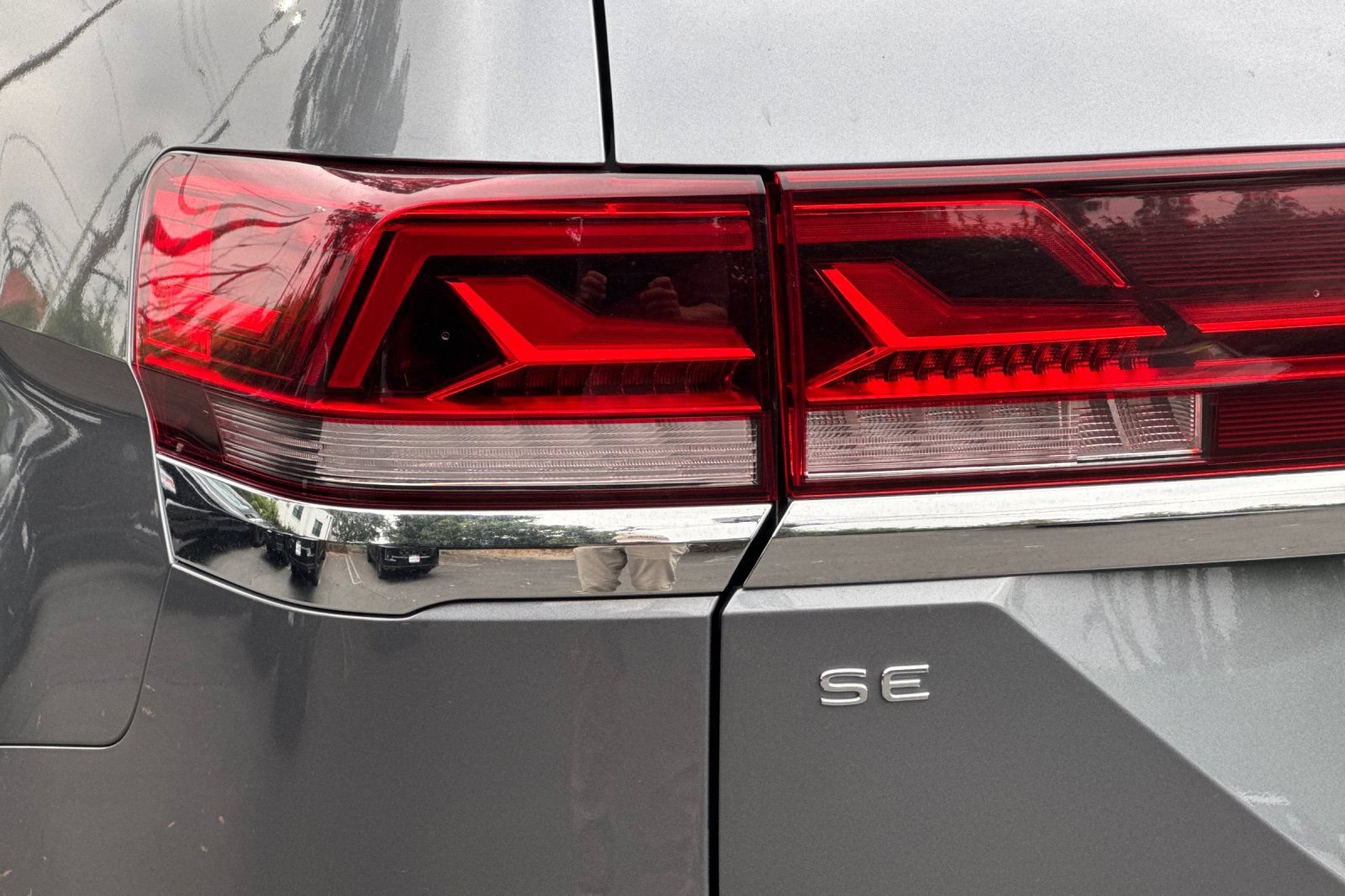 Used 2024 Volkswagen Atlas SE FWD image 29