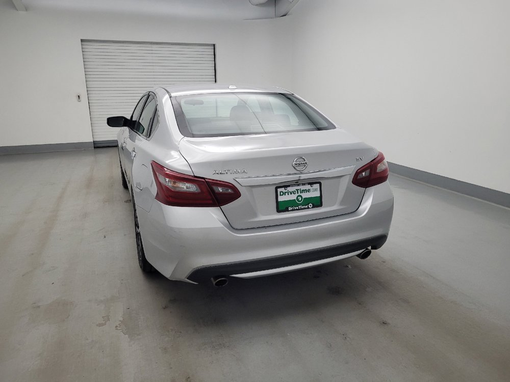 Used 2018 Nissan Altima 2.5 SV FWD image 6