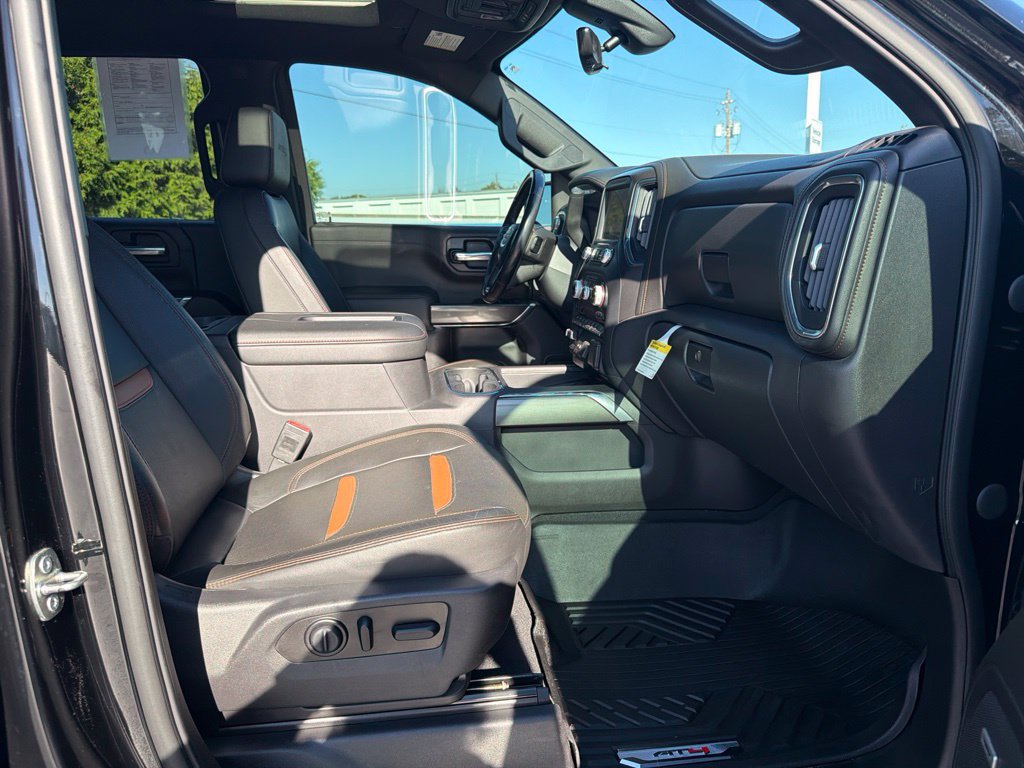Used 2020 GMC Sierra 1500 AT4 w/ AT4 Premium Package AWD/4WD image 25