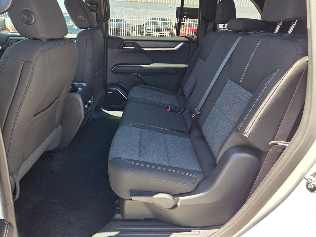 Certified 2025 GMC Acadia Elevation image 7