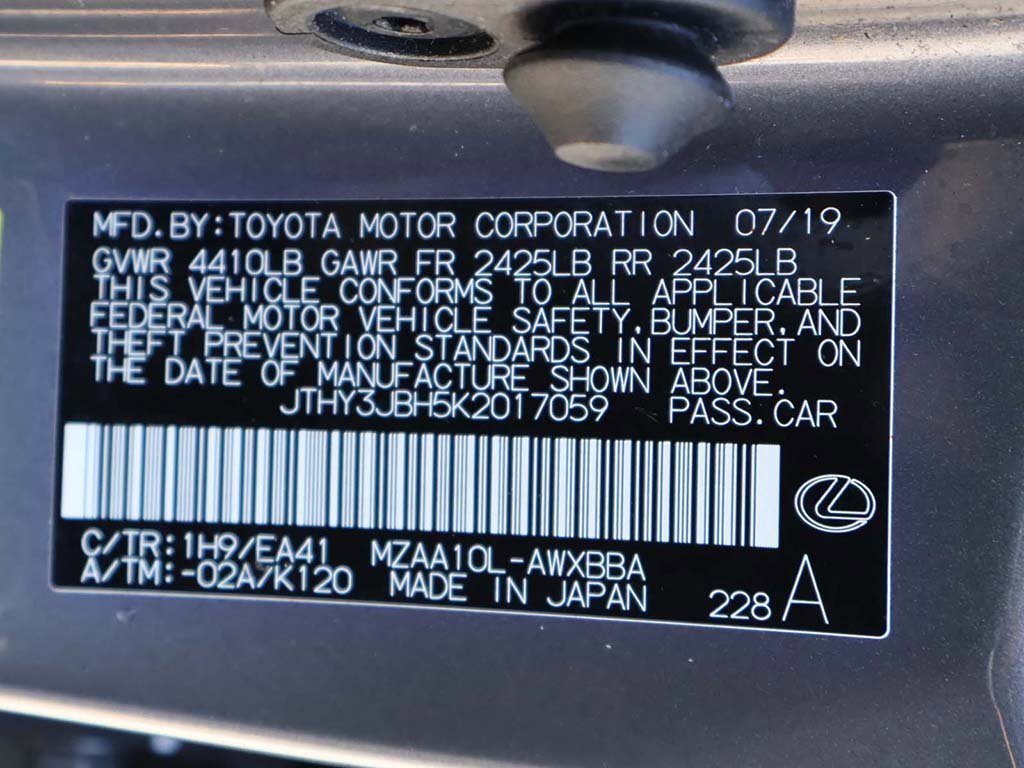 Used 2019 Lexus UX 200 image 56