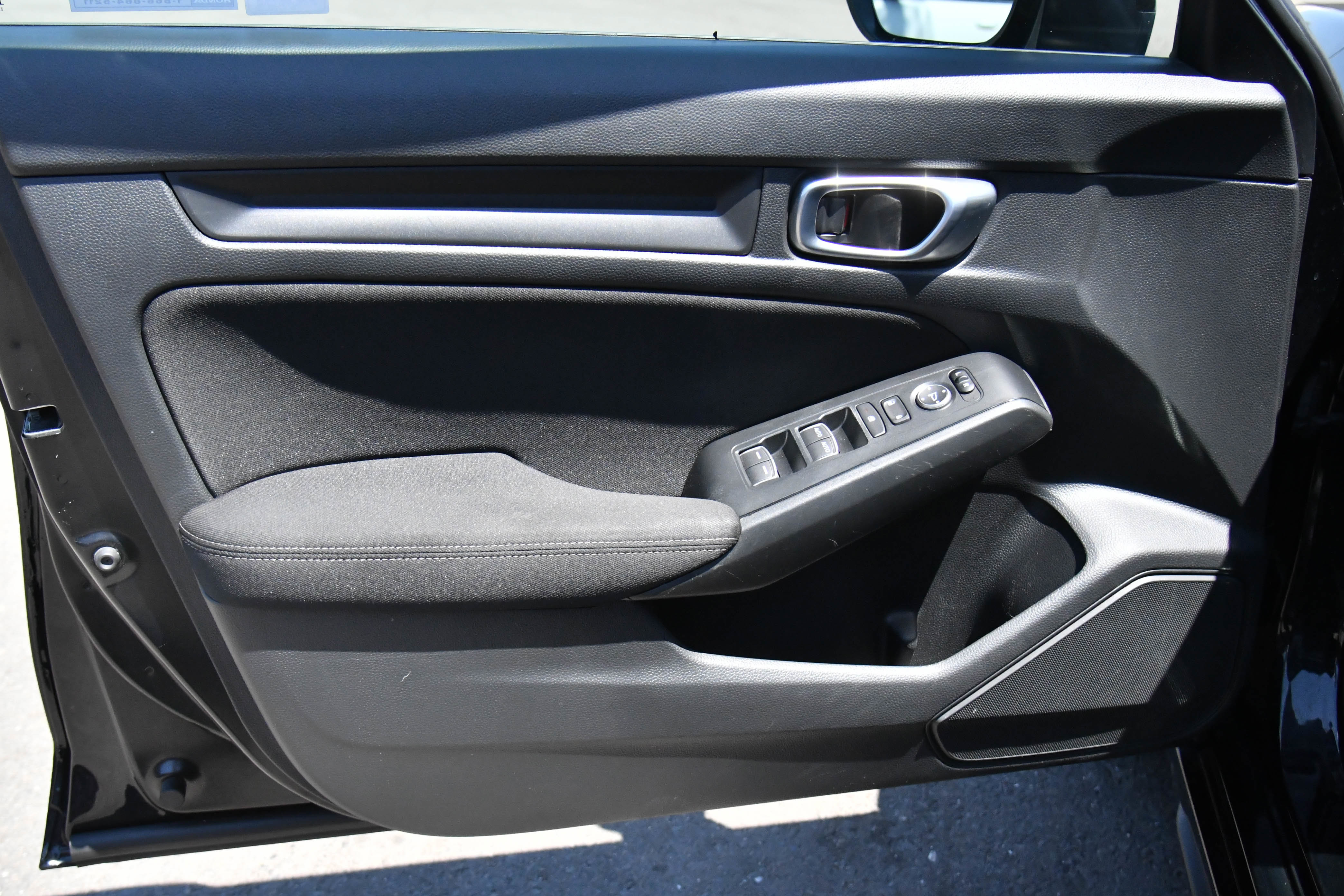 Used 2023 Honda Civic LX image 13