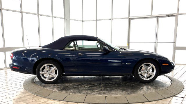 Used 1999 Jaguar XK8 Convertible image 8