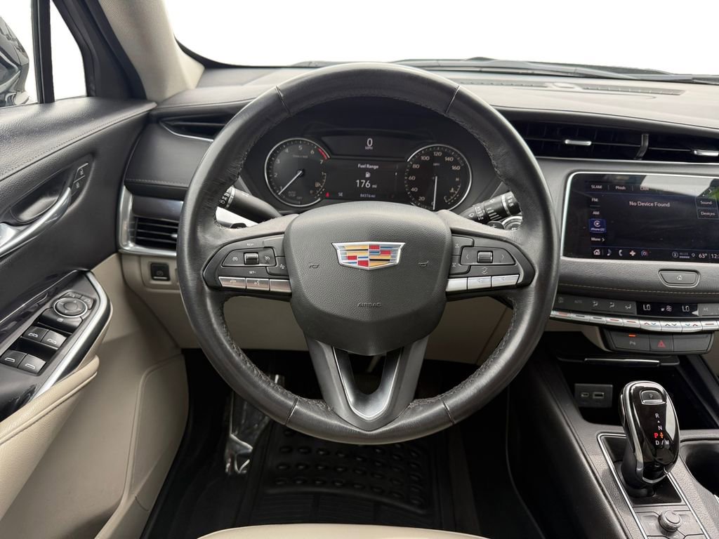 Used 2021 Cadillac XT4 Luxury image 13