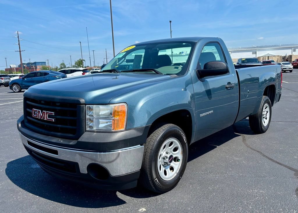 Used 2010 GMC Sierra 1500 W/T RWD image 3