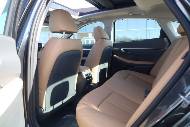 New 2026 Hyundai Sonata Limited FWD image 21