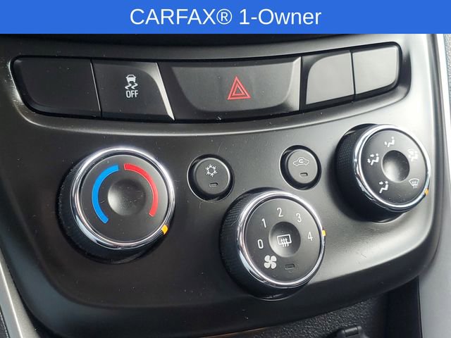 Certified 2022 Chevrolet Trax LT w/ LT Convenience Package image 23