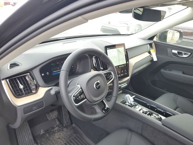 New 2026 Volvo XC60 B5 Plus w/ Protection Package Premier image 8