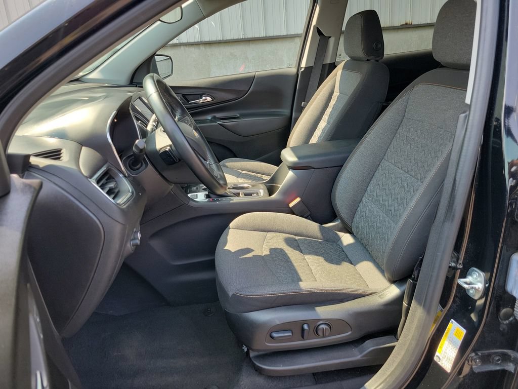 Used 2024 Chevrolet Equinox LT AWD/4WD image 19