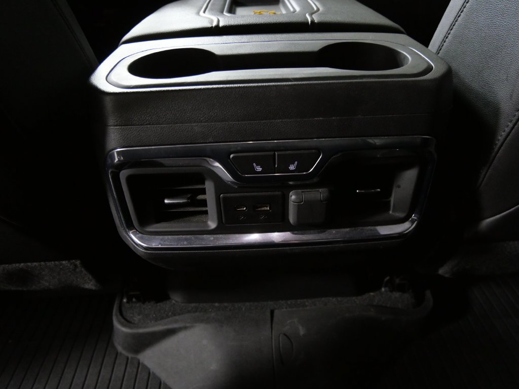 Used 2020 GMC Sierra 1500 AT4 w/ AT4 Premium Package AWD/4WD image 22