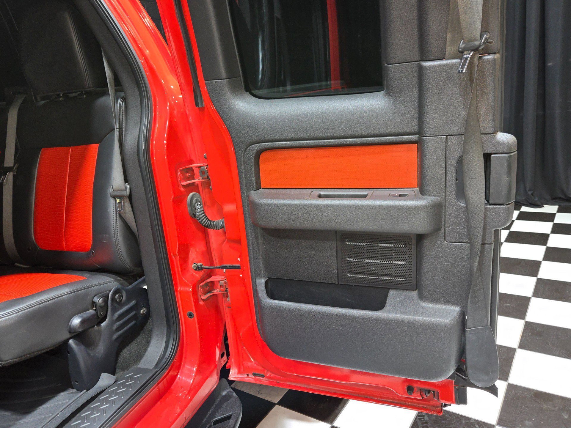 Used 2010 Ford F150 Raptor AWD/4WD image 80