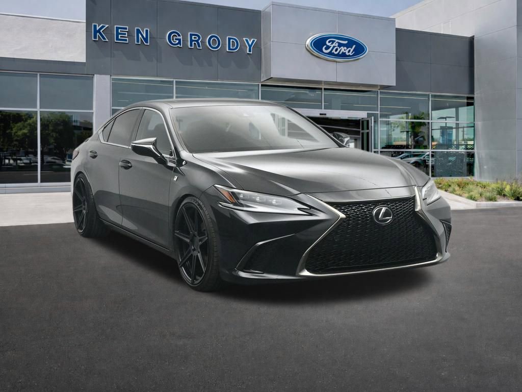 Used 2022 Lexus ES 350 F Sport w/ Accessory Package 2