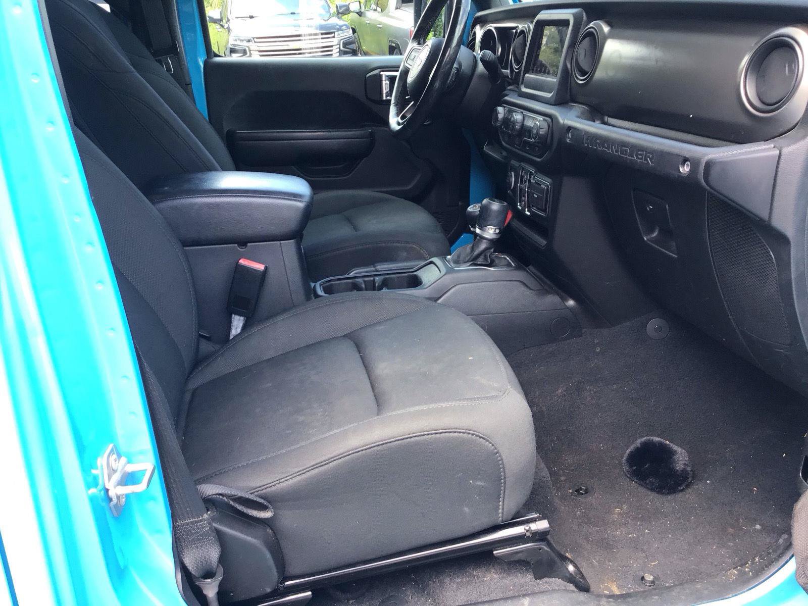 Used 2021 Jeep Wrangler Unlimited Sport AWD/4WD image 7