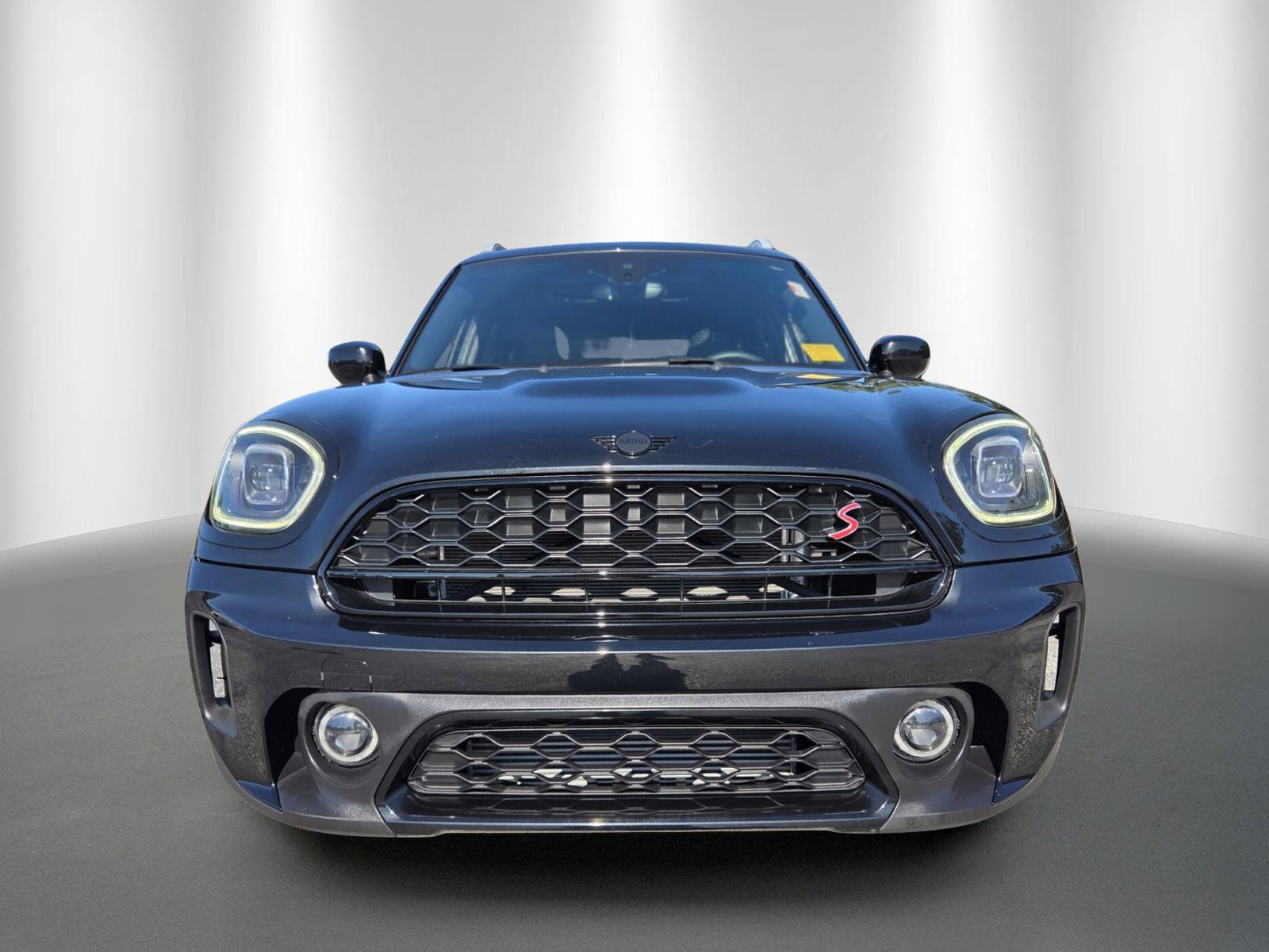 Certified 2024 MINI Cooper Countryman S FWD image 2