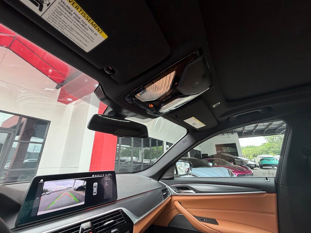 Used 2023 BMW 540i w/ M Sport Package RWD image 32
