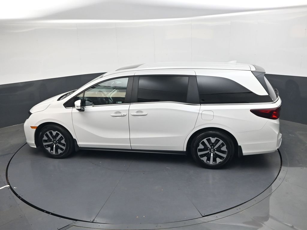 Certified 2026 Honda Odyssey EX-L image 22