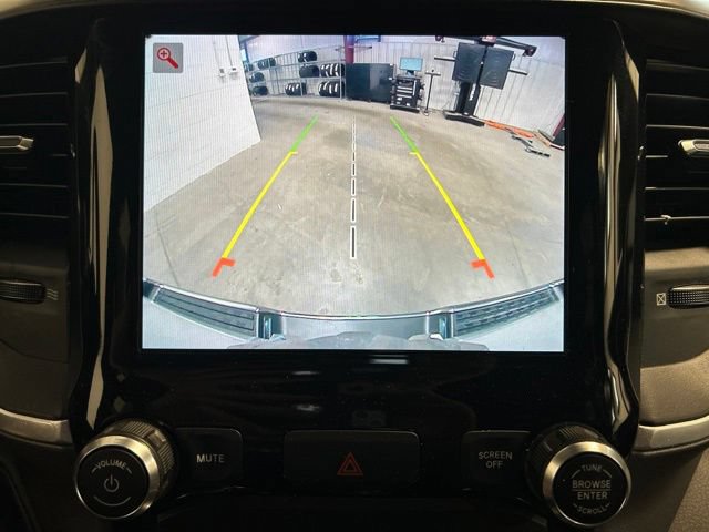 Used 2022 RAM 1500 Big Horn AWD/4WD image 30