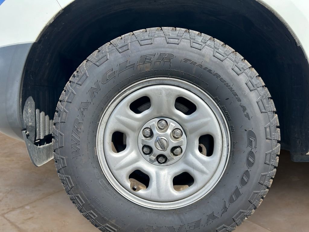 Used 2019 Nissan Frontier S image 14