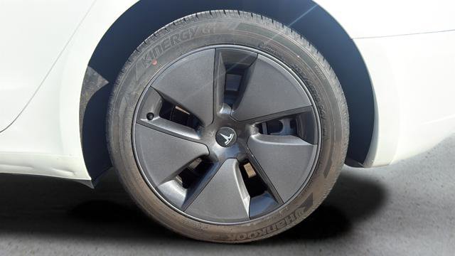 Used 2023 Tesla Model 3 Standard Range image 27