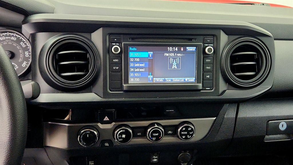 Used 2018 Toyota Tacoma SR w/ SR Convenience Package AWD/4WD image 17