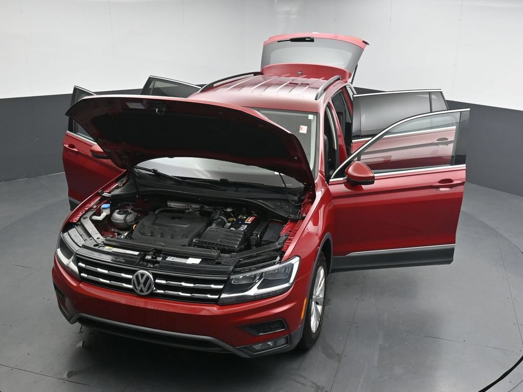 Used 2018 Volkswagen Tiguan SE AWD/4WD image 41