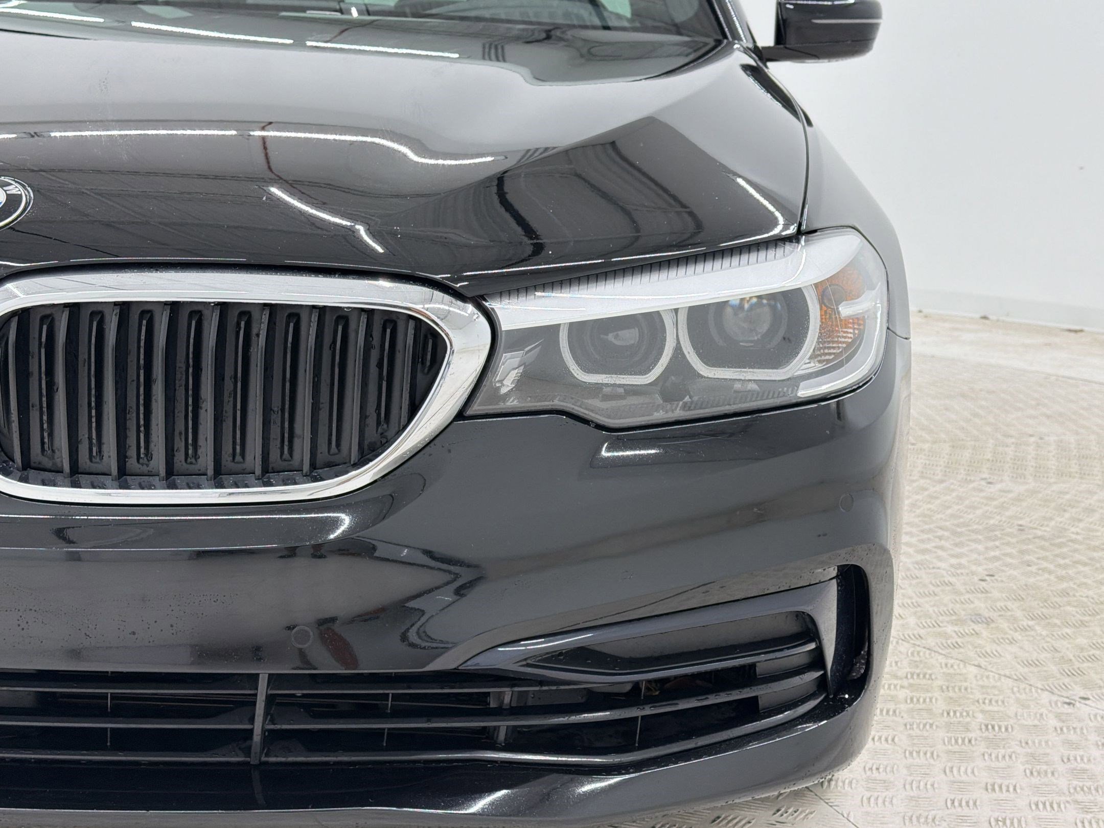Used 2020 BMW 540i xDrive w/ Premium Package AWD/4WD image 11