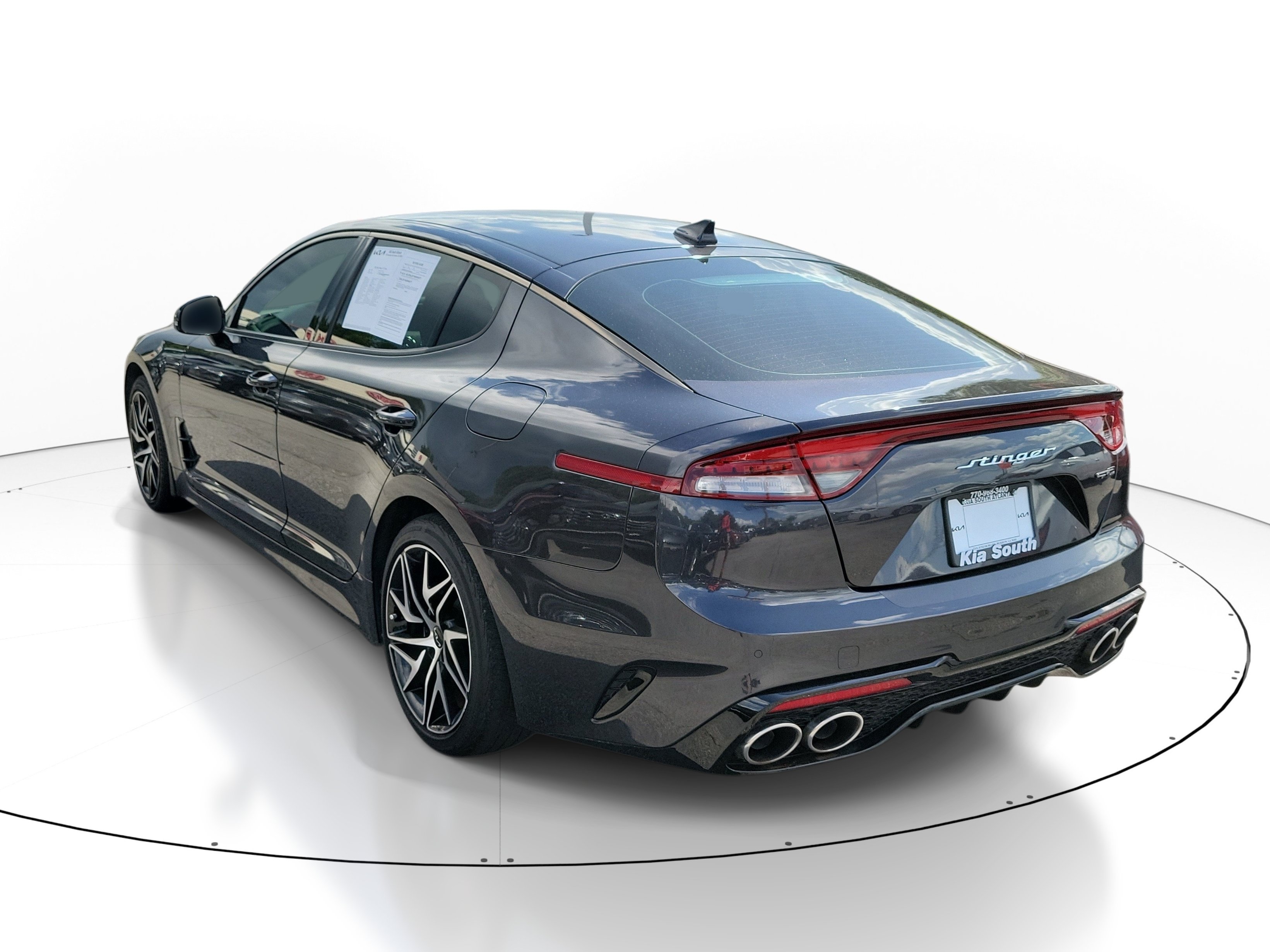 Certified 2022 Kia Stinger GT-Line RWD image 4