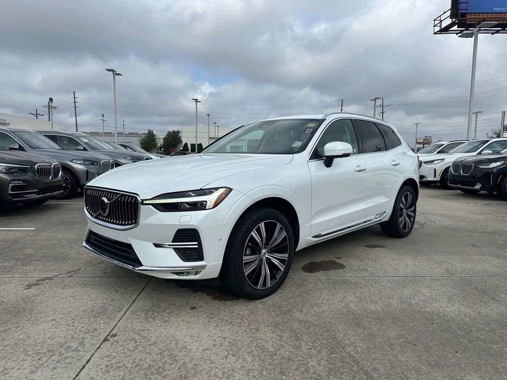 Used 2022 Volvo XC60 B5 Inscription w/ Advanced Package