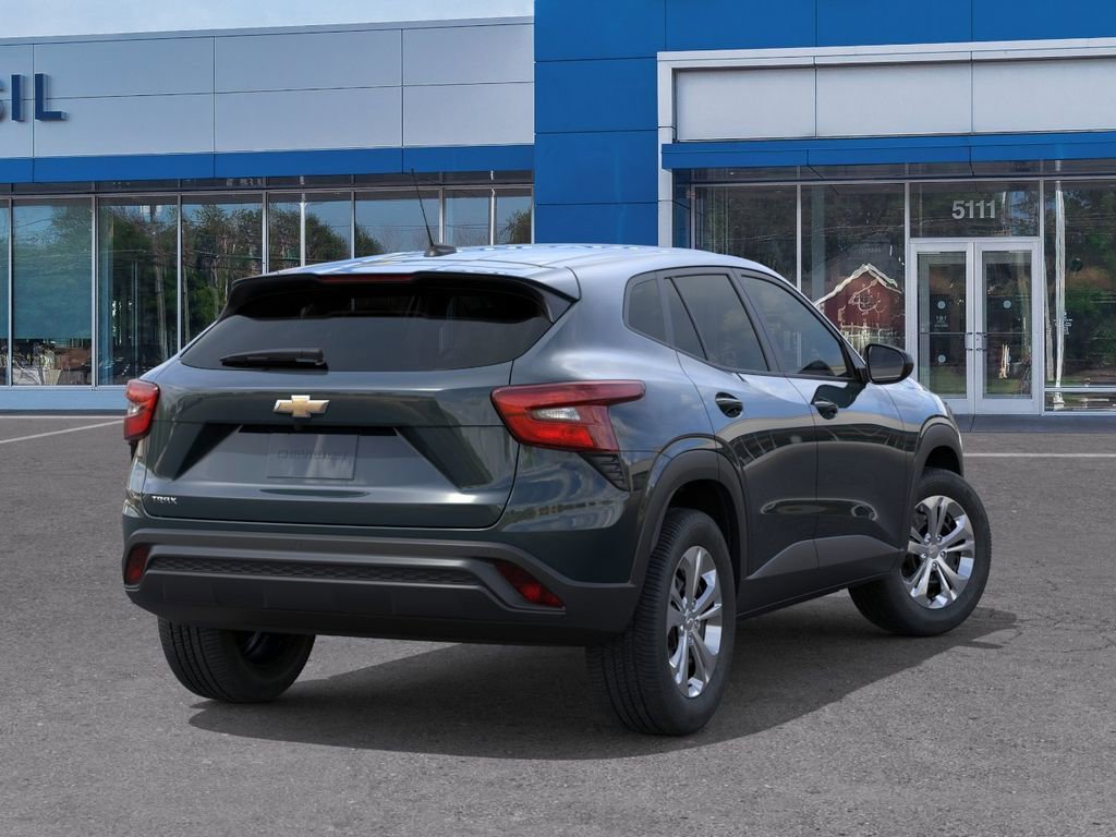 New 2026 Chevrolet Trax LS w/ Driver Confidence Package FWD image 4