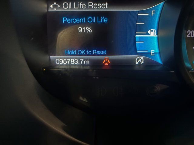 Used 2019 Ford Edge Titanium w/ Cold Weather Package image 18