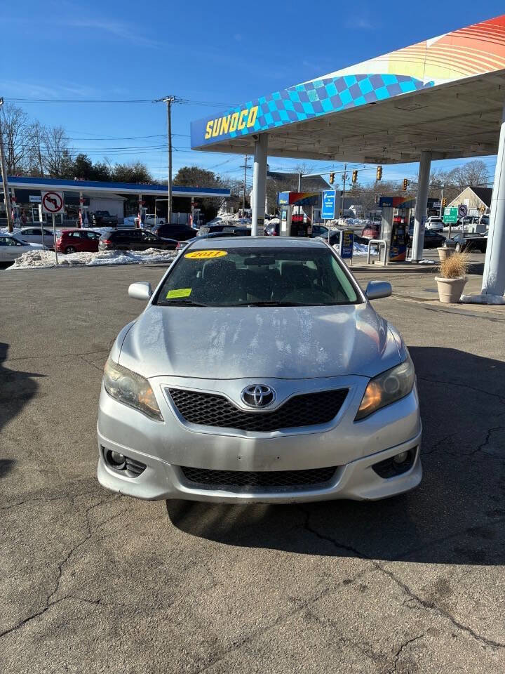 Used 2011 Toyota Camry SE