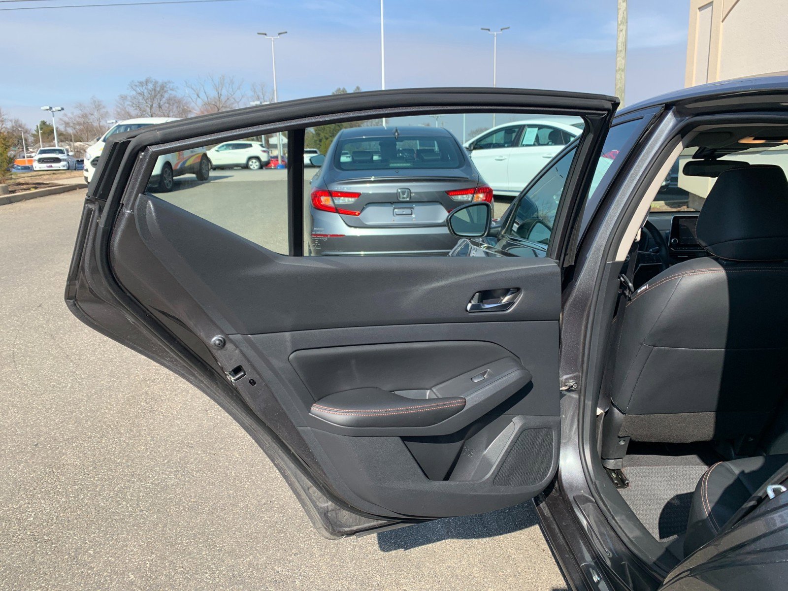 Used 2022 Nissan Altima 2.5 SR image 25