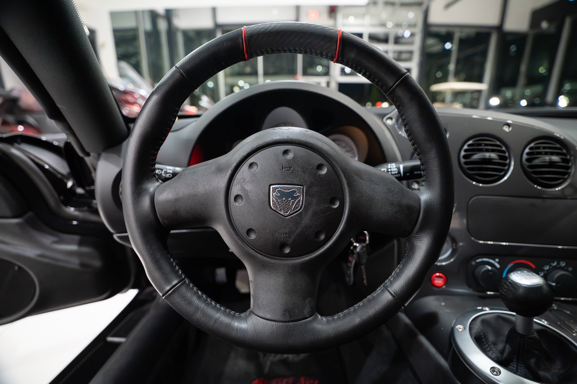 Used 2010 Dodge Viper ACR RWD image 11