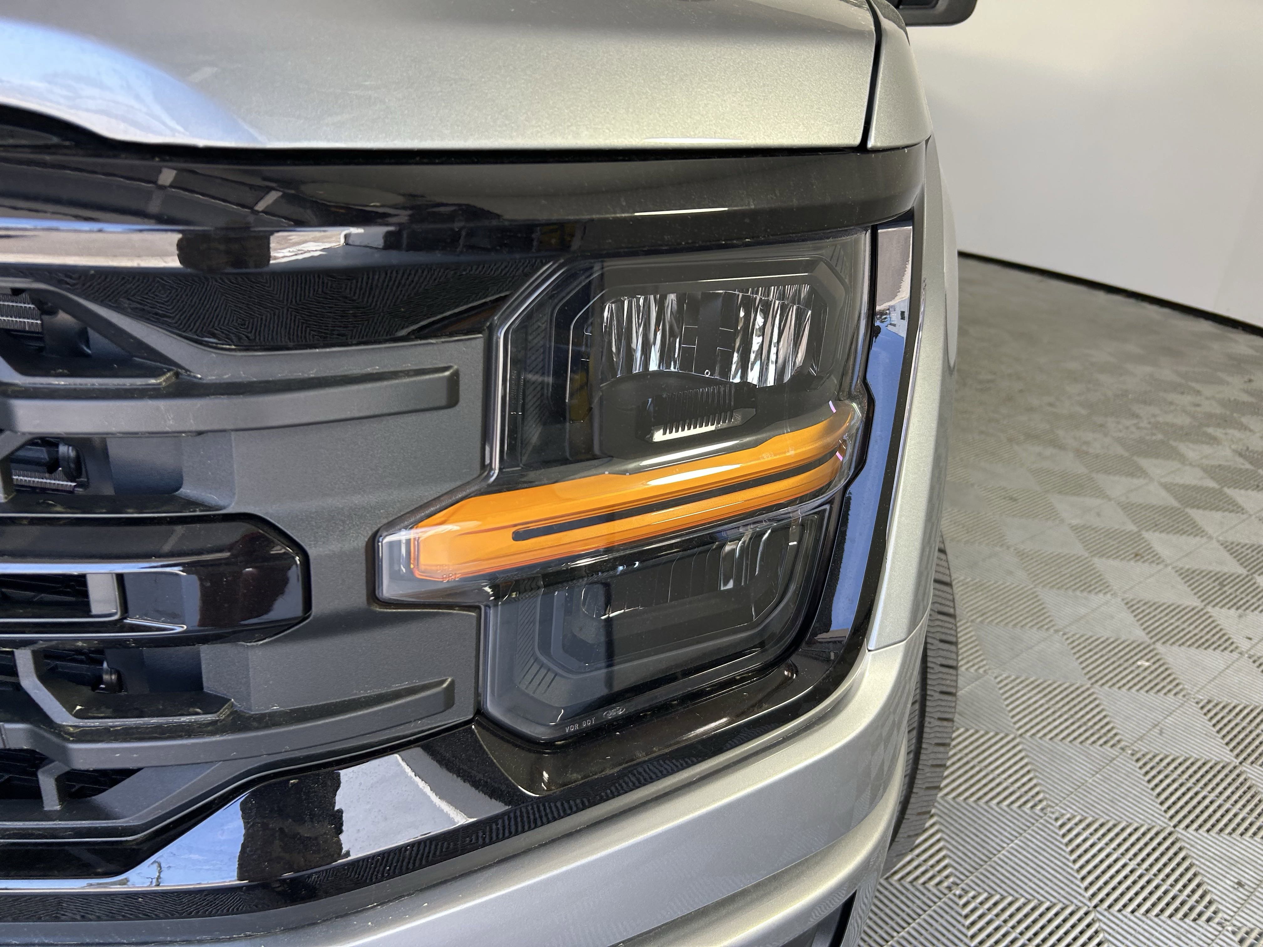 New 2025 Ford F150 XLT w/ Equipment Group 301A Standard image 10