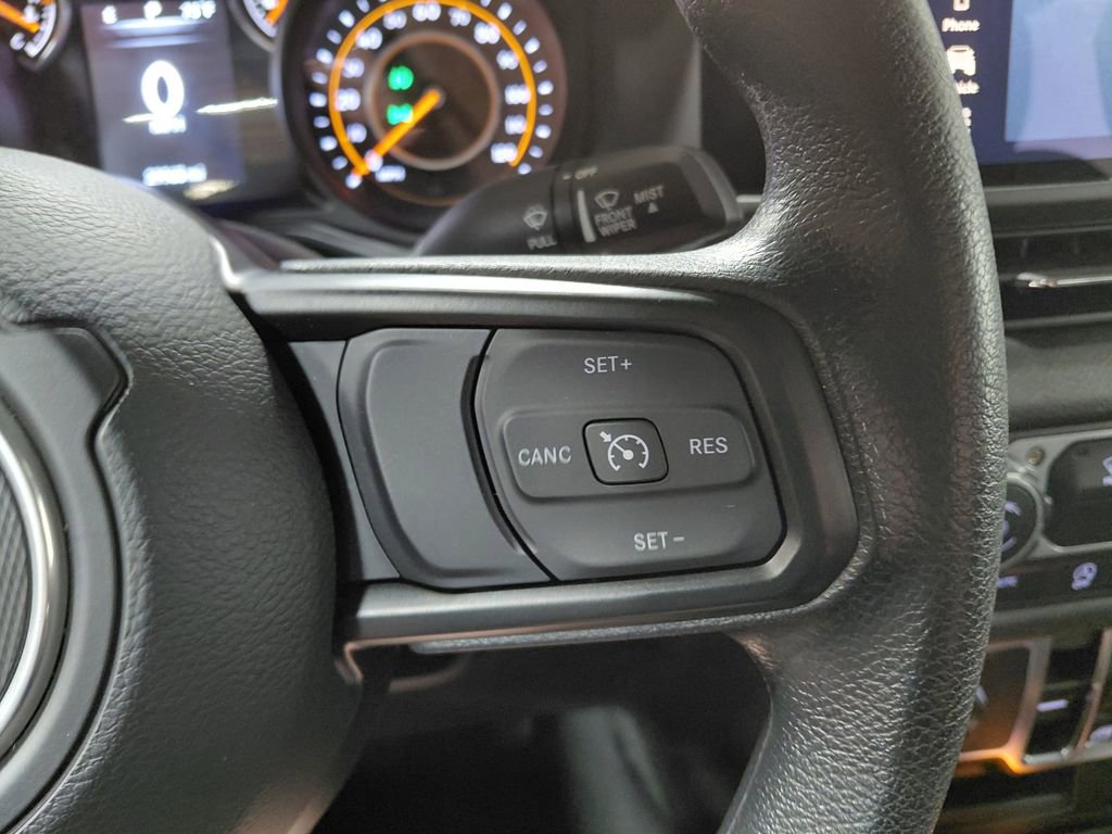 Used 2025 Jeep Wrangler Unlimited Sport AWD/4WD image 31