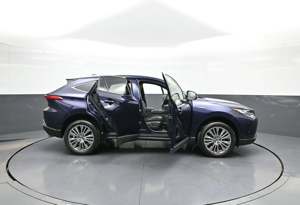 Certified 2021 Toyota Venza Limited w/ Advanced Technology Package image 39